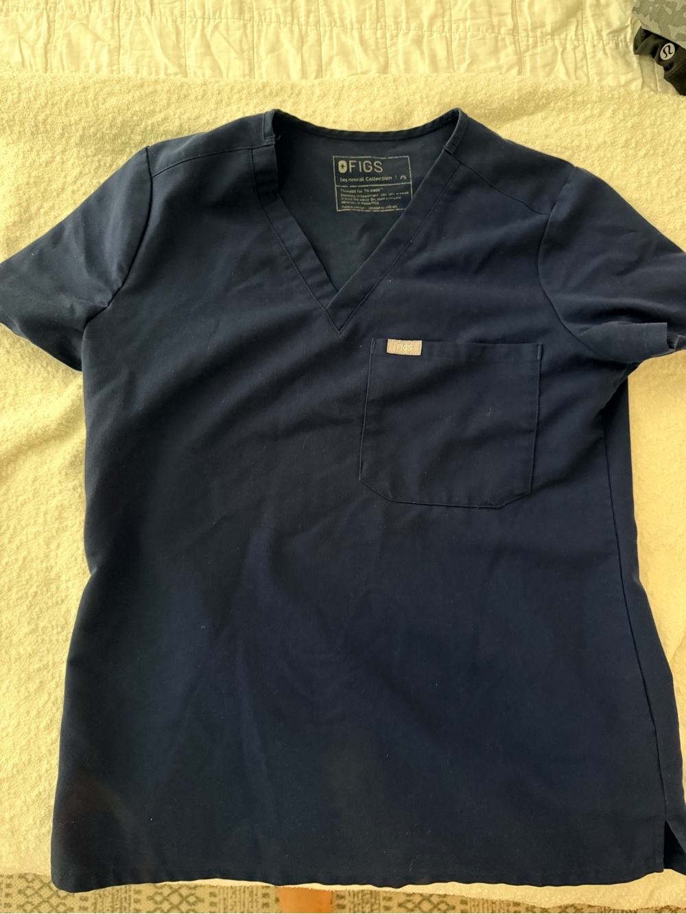 FIGS Navy V-Neck Scrub Top
